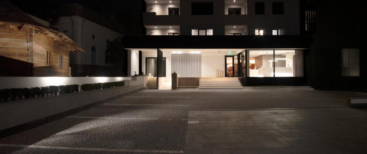 Atlas Aparthotel Πιάτρα Νέαμτς Εξωτερικό φωτογραφία